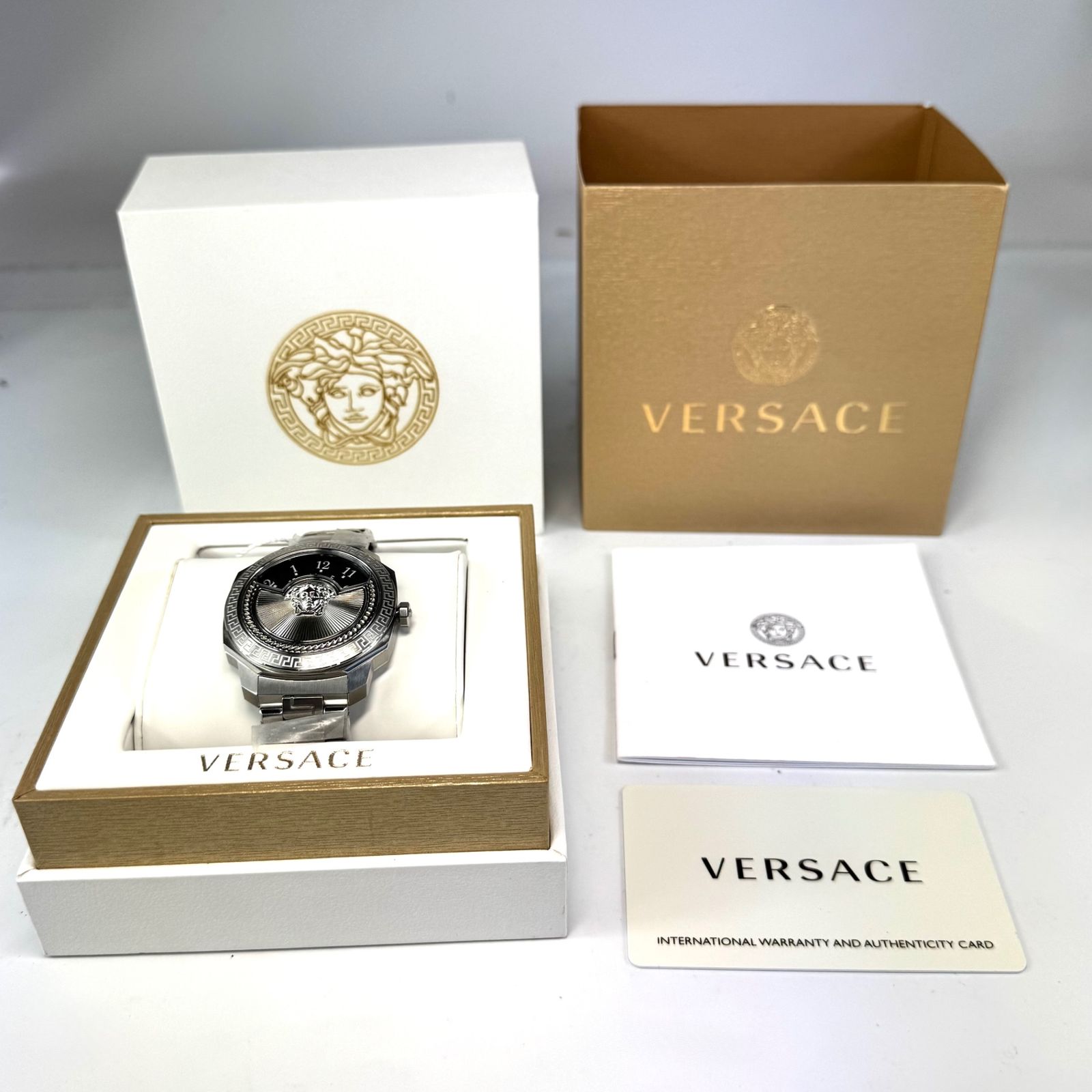 未使用】腕時計 メンズ ヴェルサーチ VERSACE ディロス DYLOS 
