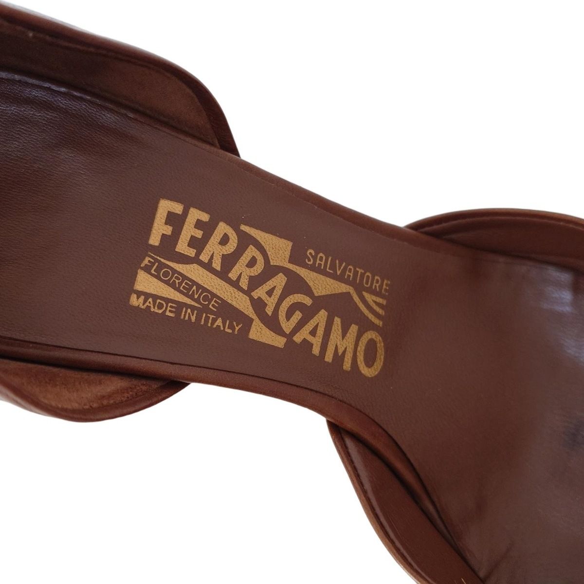 FERRAGAMO/SalvatoreFerragamo(サルバトーレフェラガモ