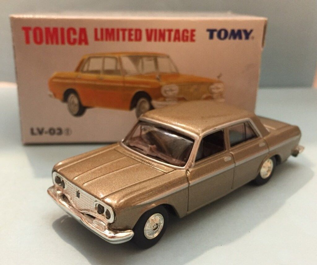 TOMICA LIMITED VINTAGE トヨペットクラウン3台セット トミカリミテッドヴィンテージ 初代・二代目クラウン 3台セット