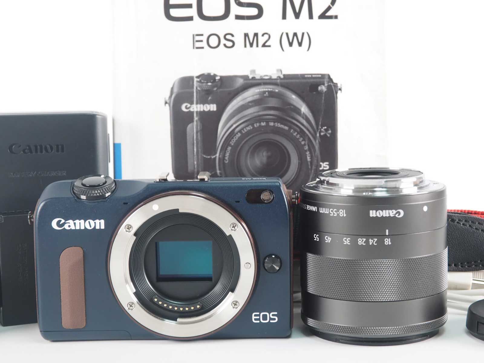 キャノン Canon EOS M2 18.0MP Mirrorless Digital Camera Bay Blue 18-55mm Lens Z4822A