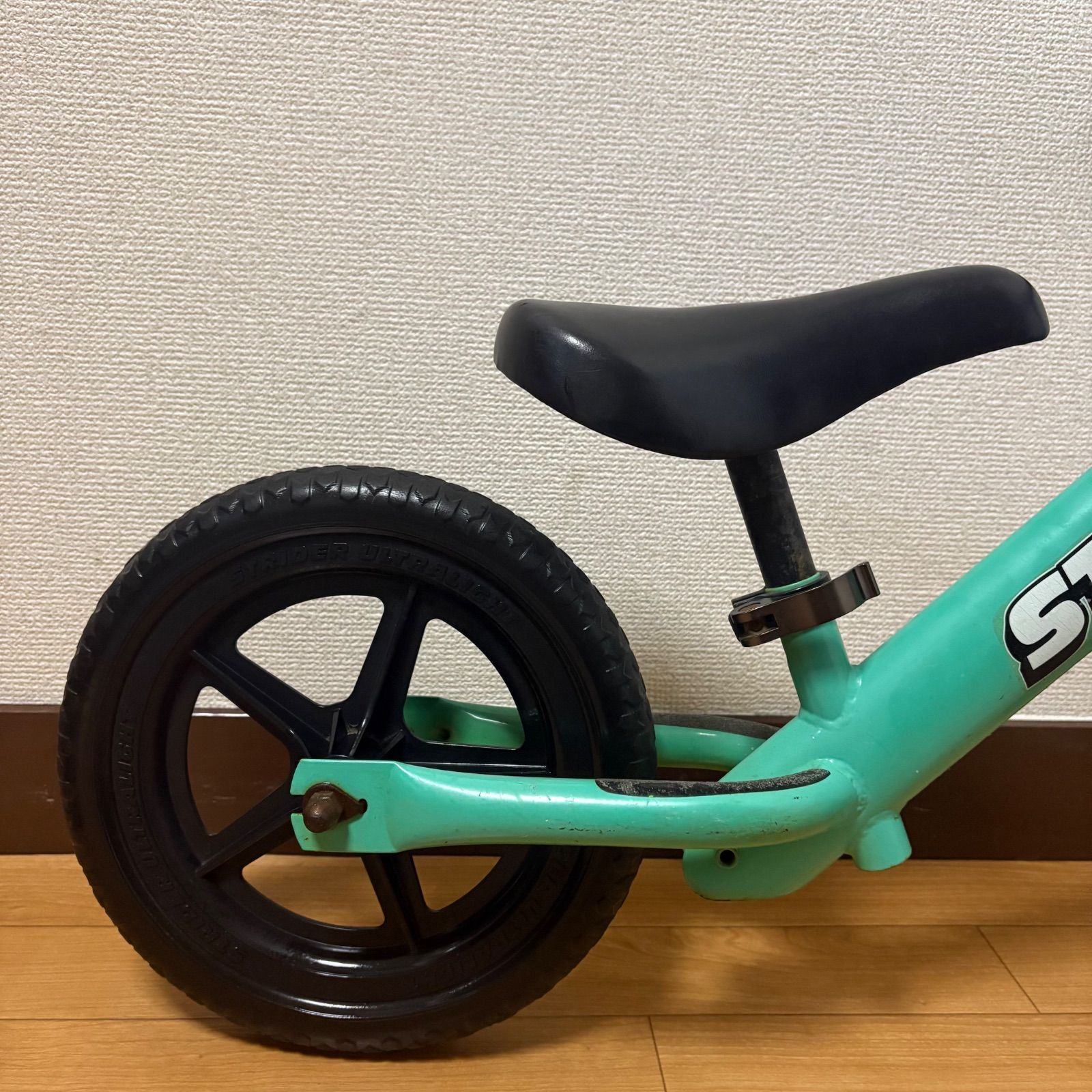 ストライダー キックバイク ST-J4 グリーン プロテクター付 2歳から