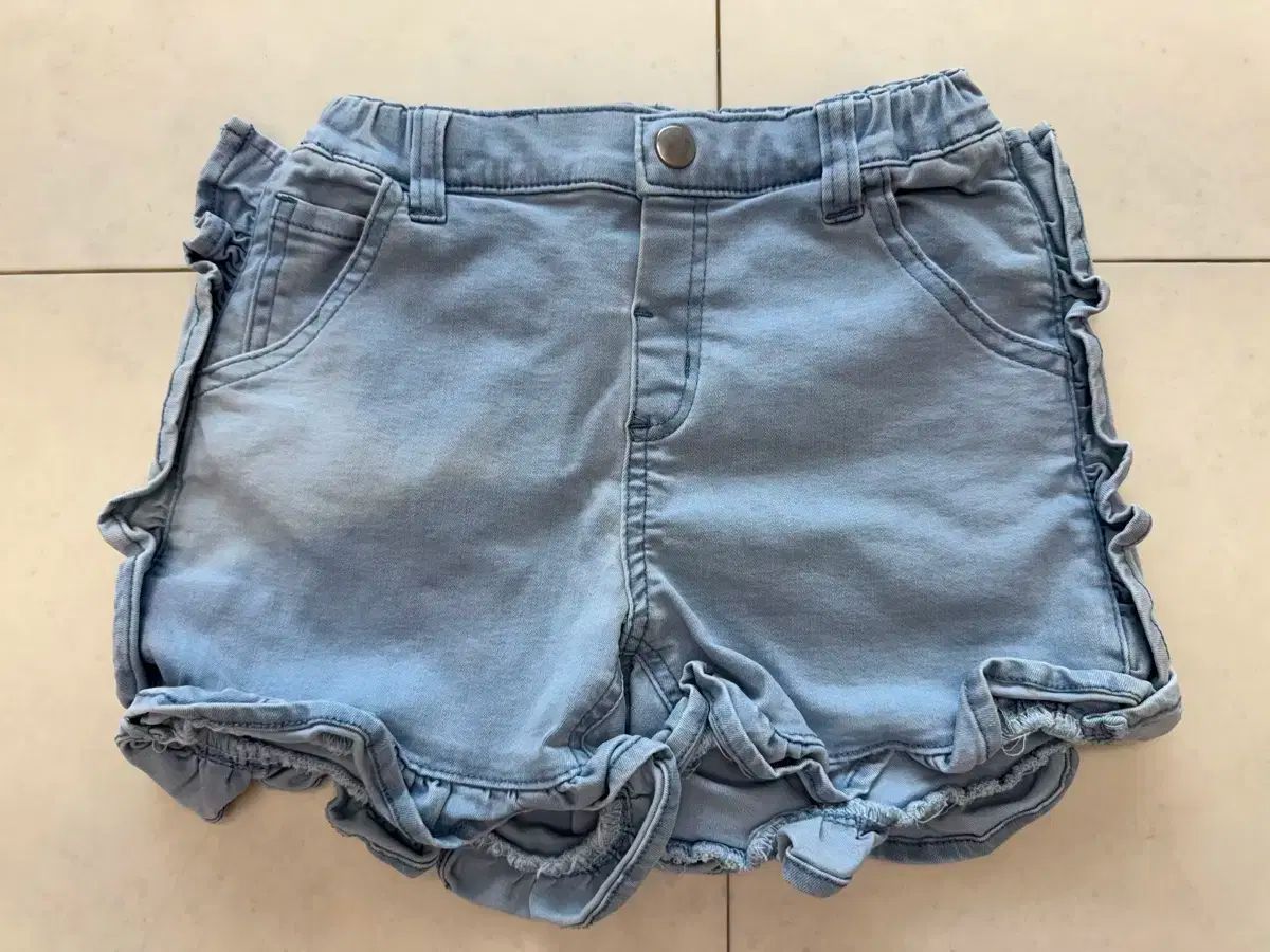 ｜ ボトムス 半ズボン - キッズ 子供服 パンツ 子供服のセレクトショップ メルカリ 女の子 まとめ売り ズボン 90女の子ズボンまとめ売り 12＋1本 日本未発売 製品染めショーツ