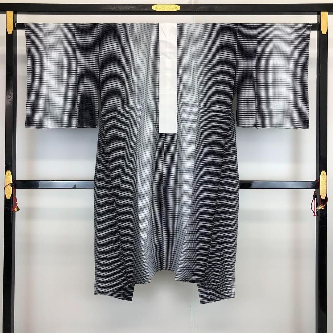 長襦袢 四角模様のグラデーション モノトーン 薄墨色 しつけ糸 J-204