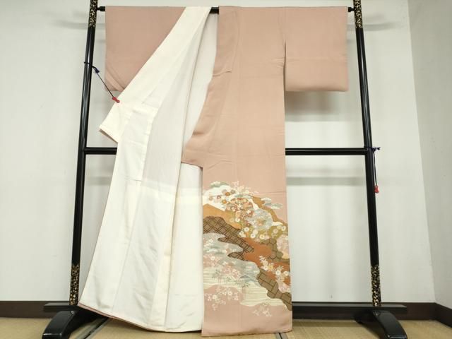 平和屋着物 創業460年 千總 色留袖 駒刺繍 宝尽くし飛鶴草花文 金彩 正絹 DAAW5656ud