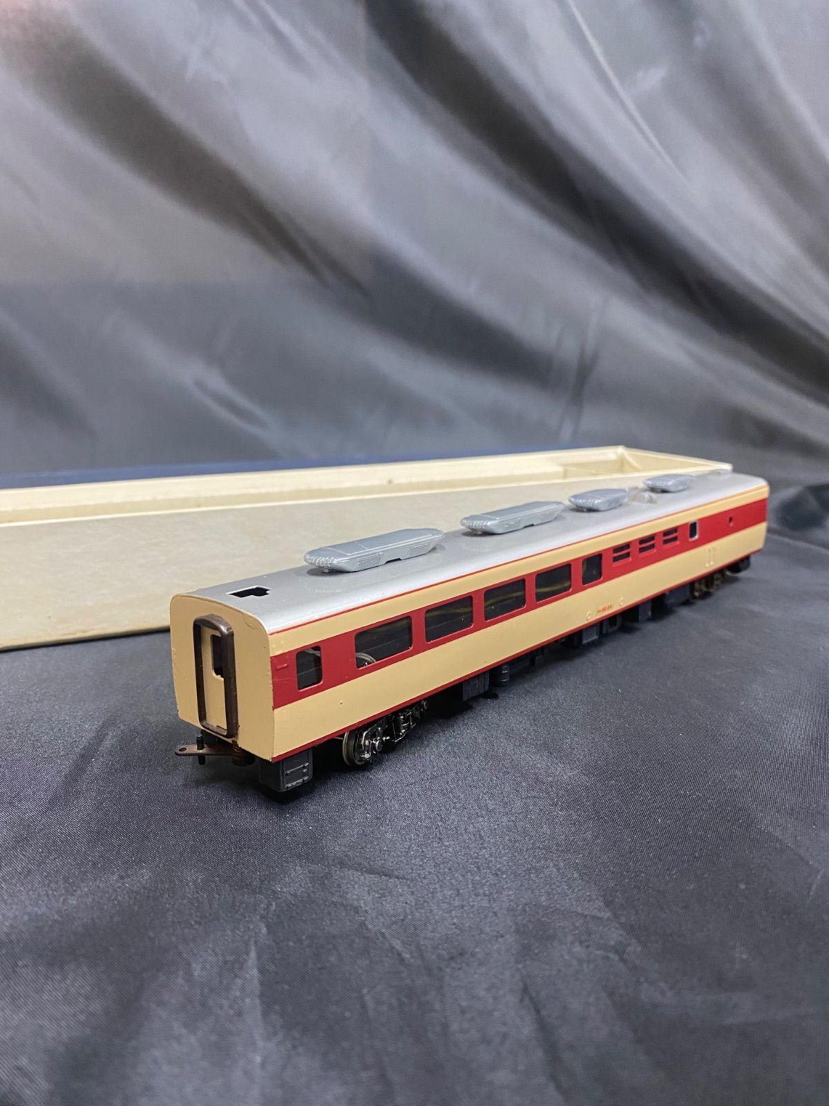 特急客車 鉄道模型