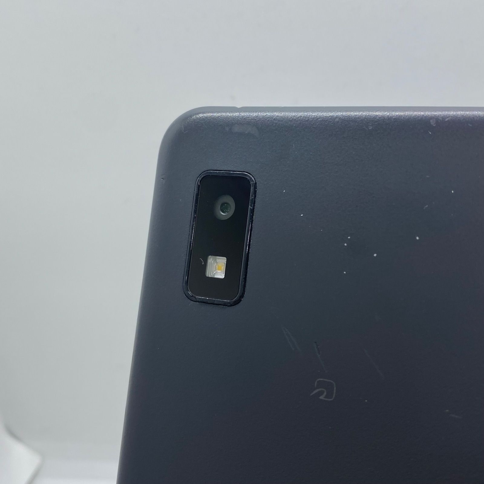 AQUOS wish2(SH-51C)docomo ブラック スマートフォン Amazon | AQUOS wish2 SH-51C 64GB docomo版SIMローク解除済み