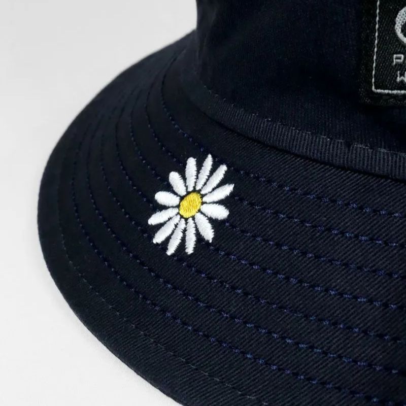 ARCHIVIO アルチビオ archivio ゴルフ レディース バケットハット 帽子 A370507 花柄 バケハ NEW ERA コラボ 刺繍 キャップ ゴルフウェア Ｍサイズ ネイビー 定価13 200円 LLC-HASEGAWATOSO_COM