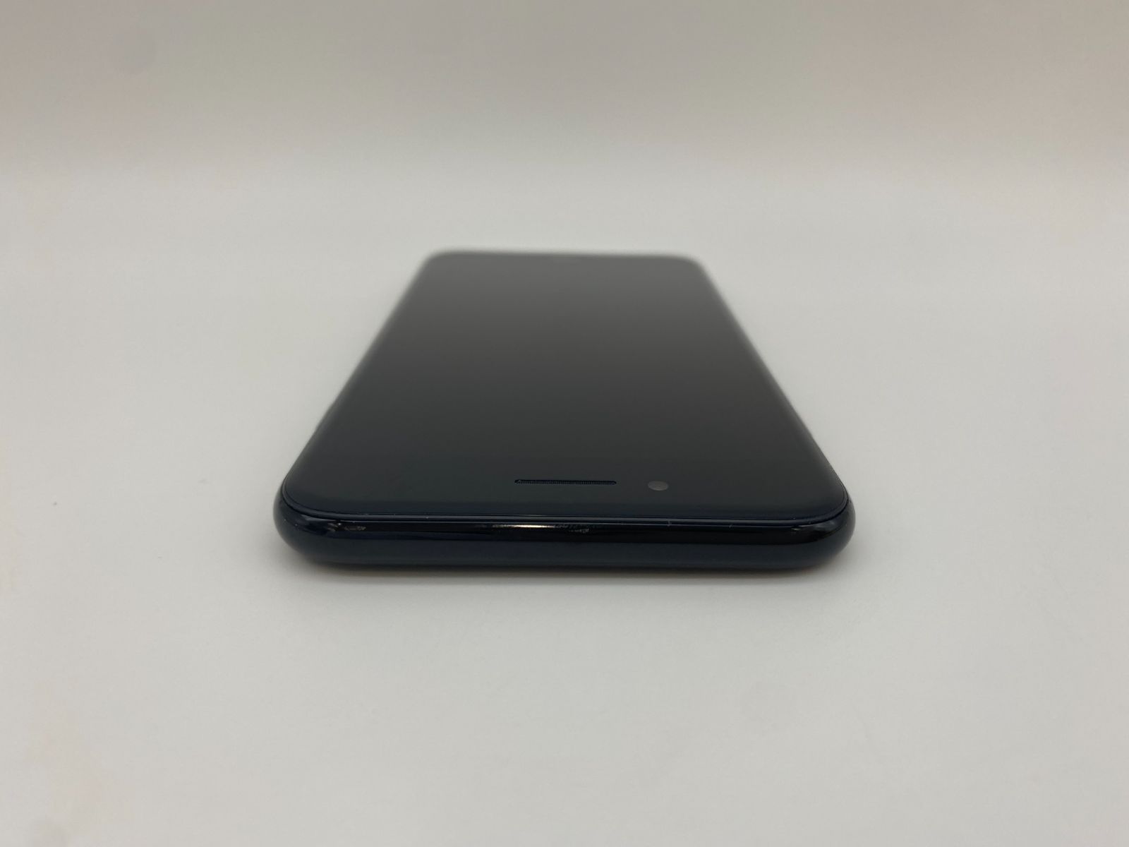 iPhone7 128GB ジェットブラック/シムフリー/純正バッテリー93%/新品