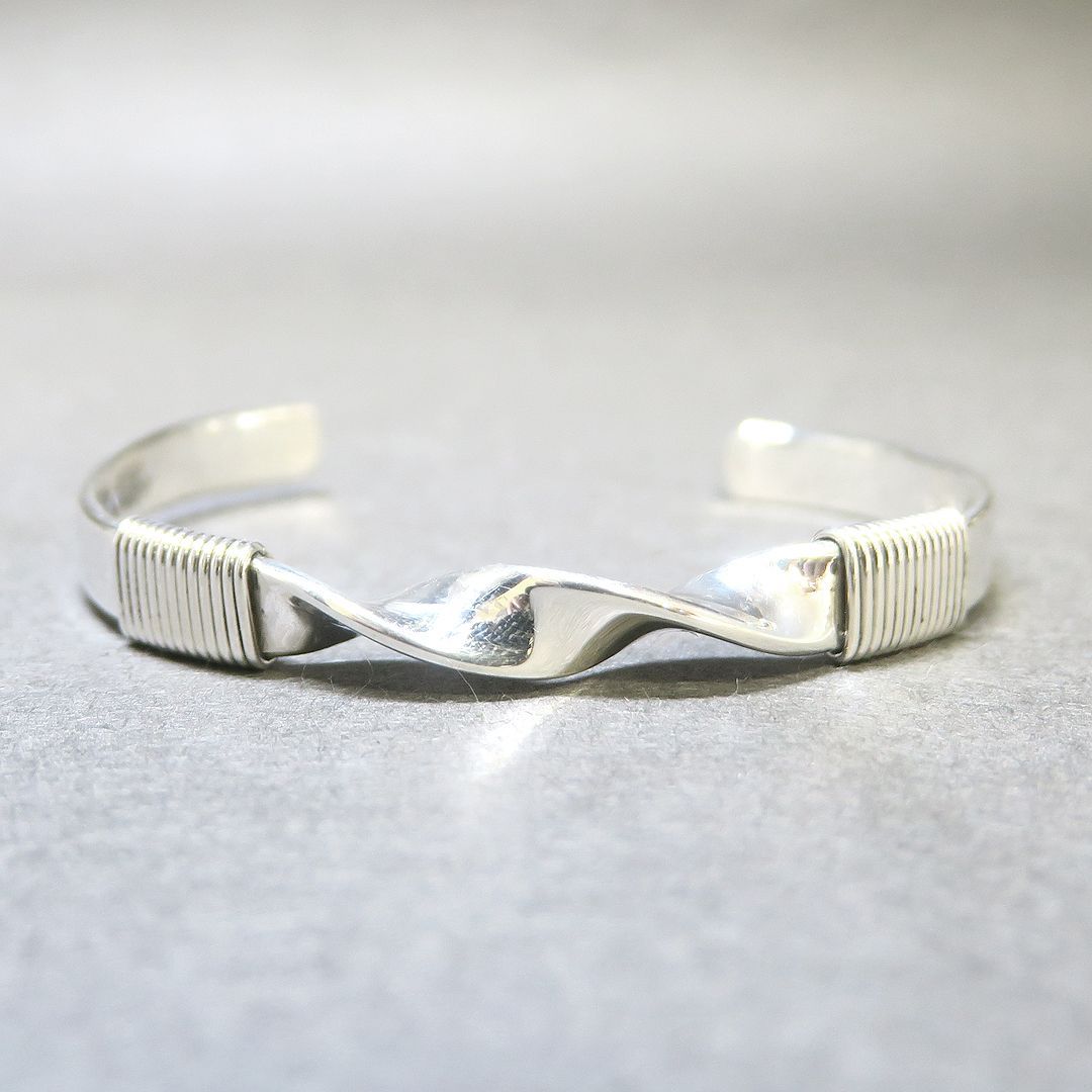SA刻印 シルバー STERLING ツイストバングル 17g -buys