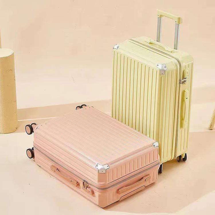 Sサイズ 機内持ち込み