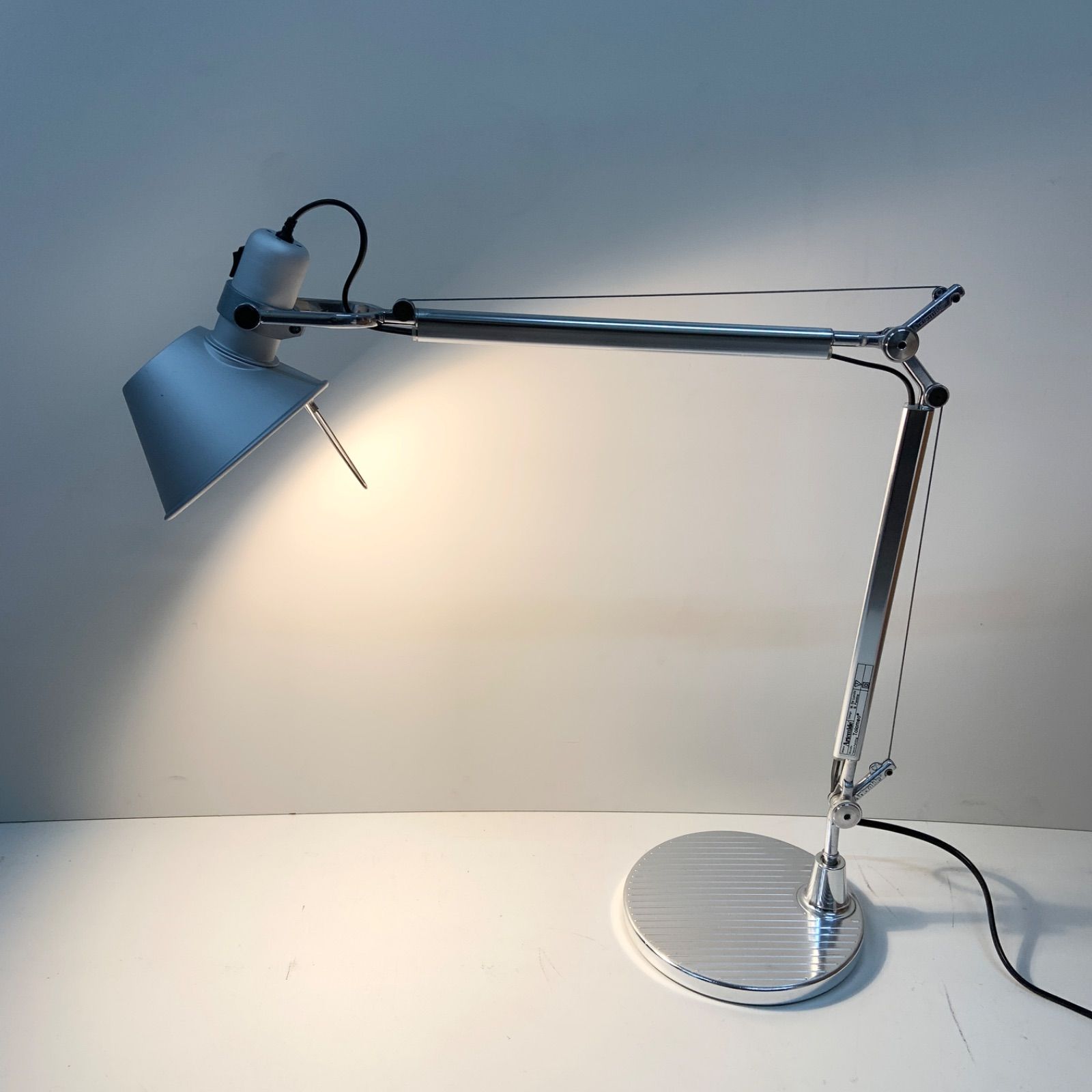 ARTEMIDE TOLOMEO MINI TAVOLO yamagiwa S2228S アルテミデ ARTEMIDE TOLOMEO MINI TAVOLO yamagiwa S2228S アルテミデ