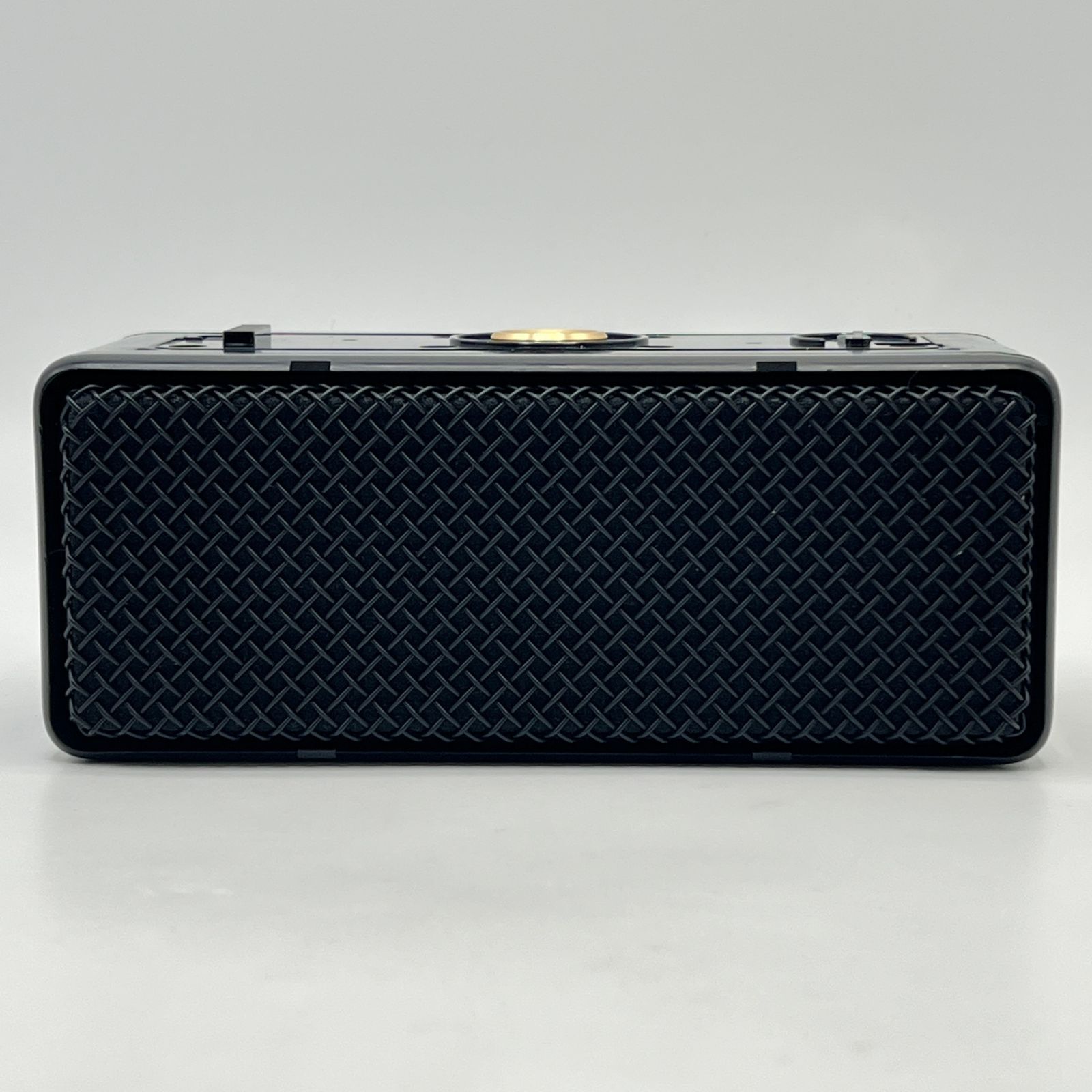 【ジャンク品】Marshall Emberton ポータブルワイヤレススピーカー 美品】Marshall Emberton Black and Brass ポータブルワイヤレス
