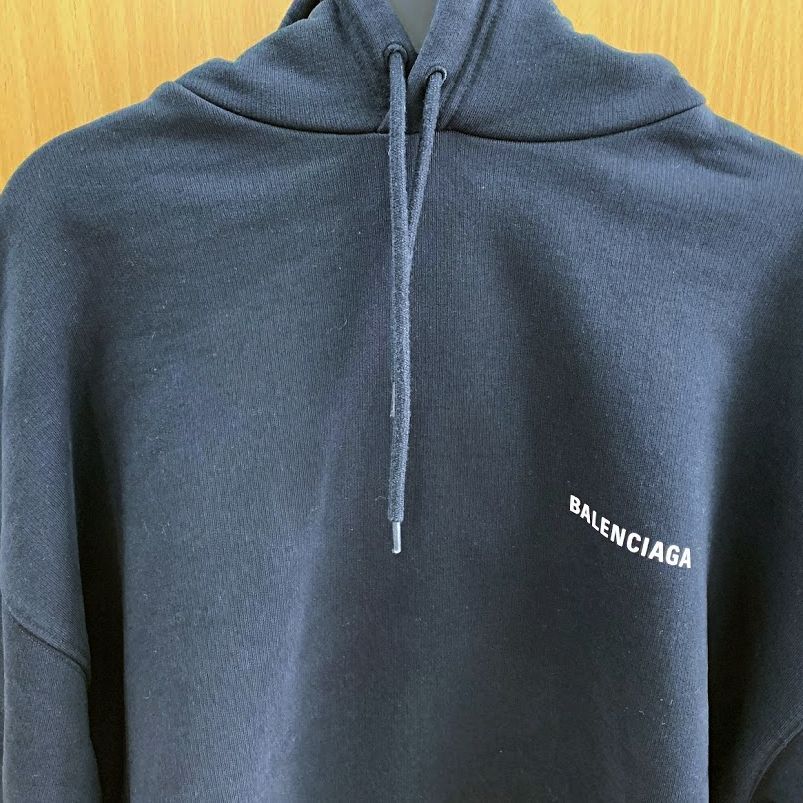 美品 超人気デザイン BALENCIAGA バレンシアガ バックロゴ入り 