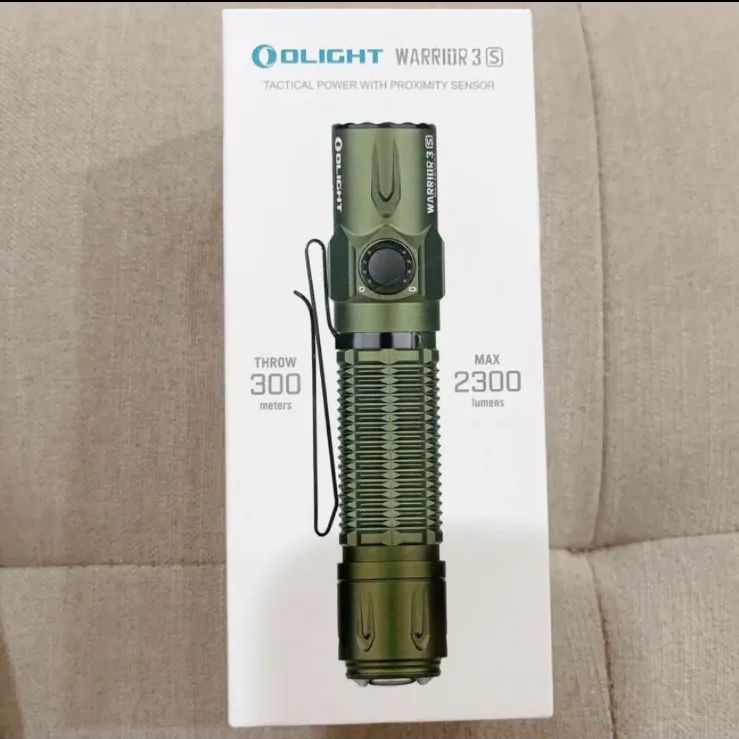 OLIGHT(オーライト) WARRIOR 3S 懐中電灯 2300ルーメン タクティカル