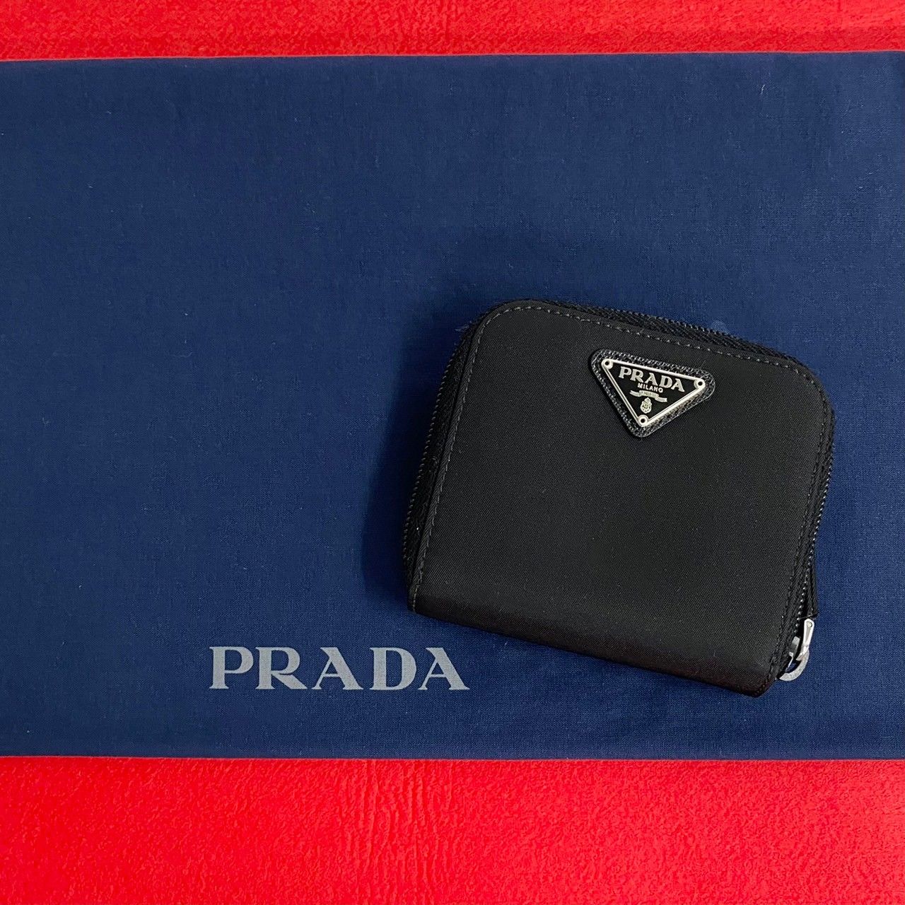 新品未使用♡PRADAミニウォレット PRADA未使用ミニウォレット 【公式通販】