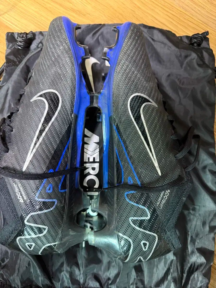 NIKE ナイキ