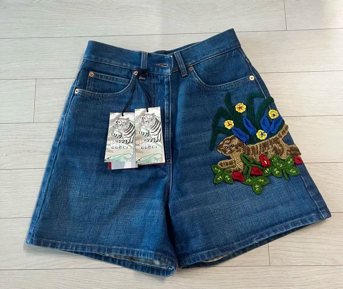 グッチデニムショーツ