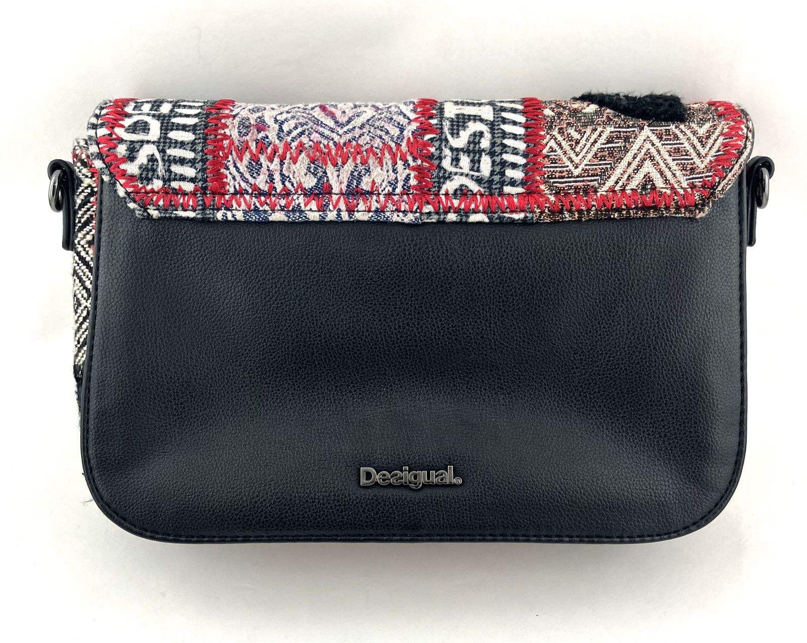 ◇美品 Desigual デシグアル 刺繍 ショルダー クロスボディー
