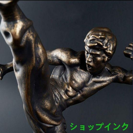 BruceLee  ブルース・リーの置物  工芸品美術品 BruceLee ブルース・リーの置物 工芸品美術品 - メルカリ