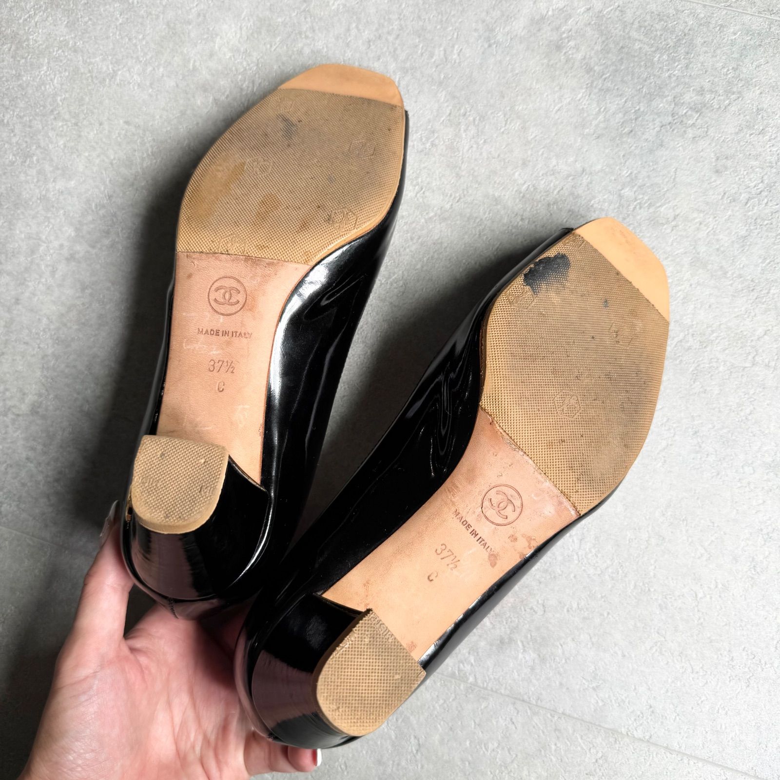 CHANEL シャネル ココマーク バイカラー パンプス 37 CHANEL 【返品OK】【美品】シャネル ココマーク CC ストラップ