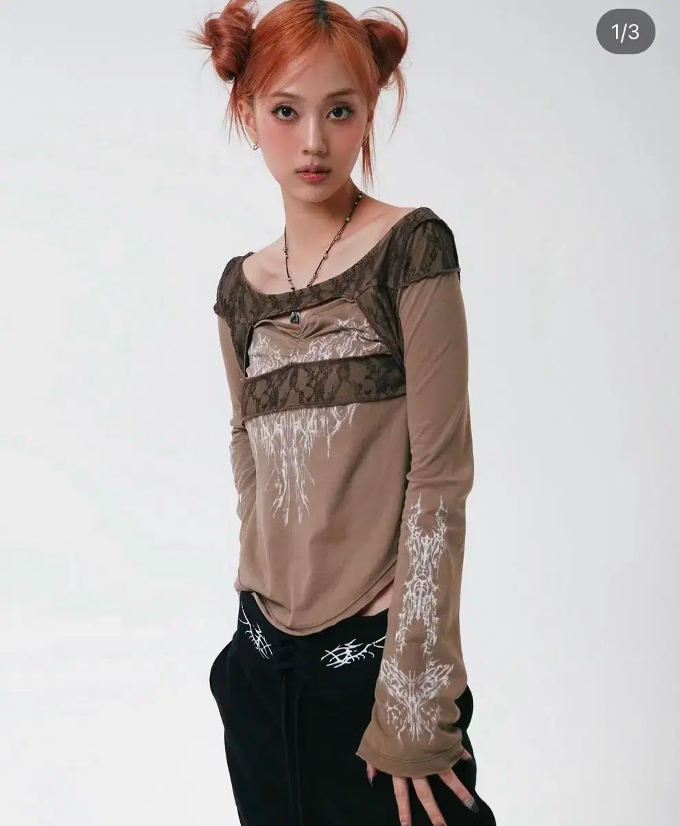 HUG YOUR SKIN ハグユアースキン Butterfly lace bow top