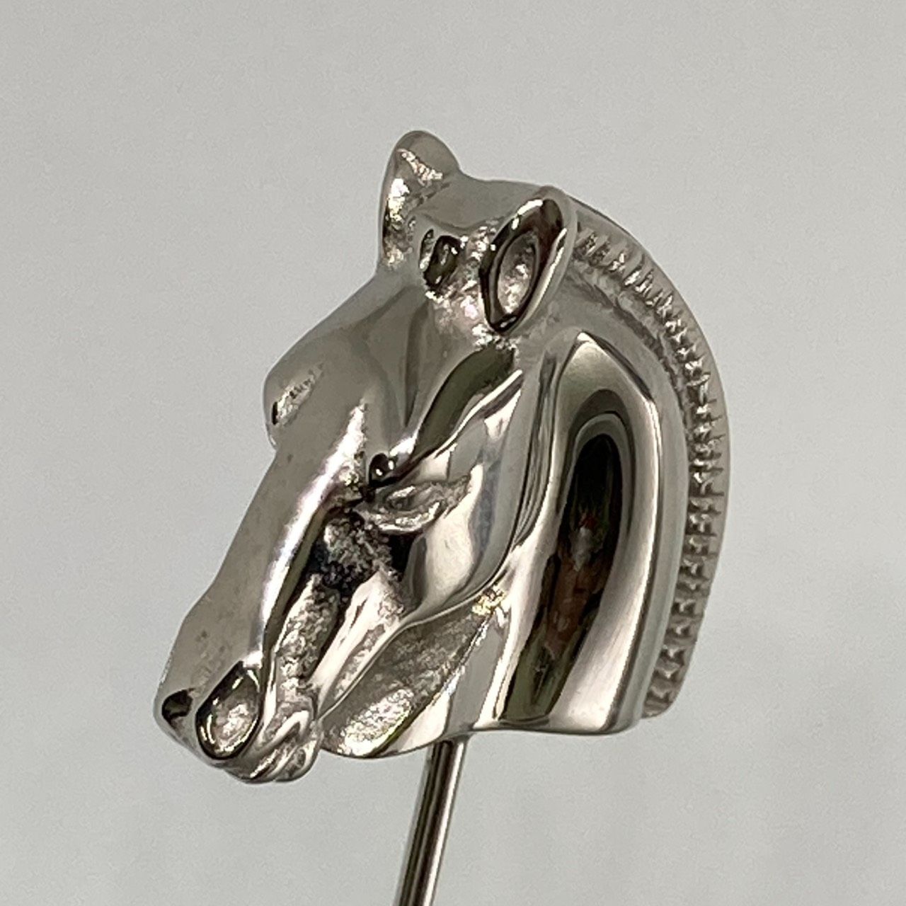 エルメス ブローチ ホース ヘッド シュバル ピン シルバー 箱