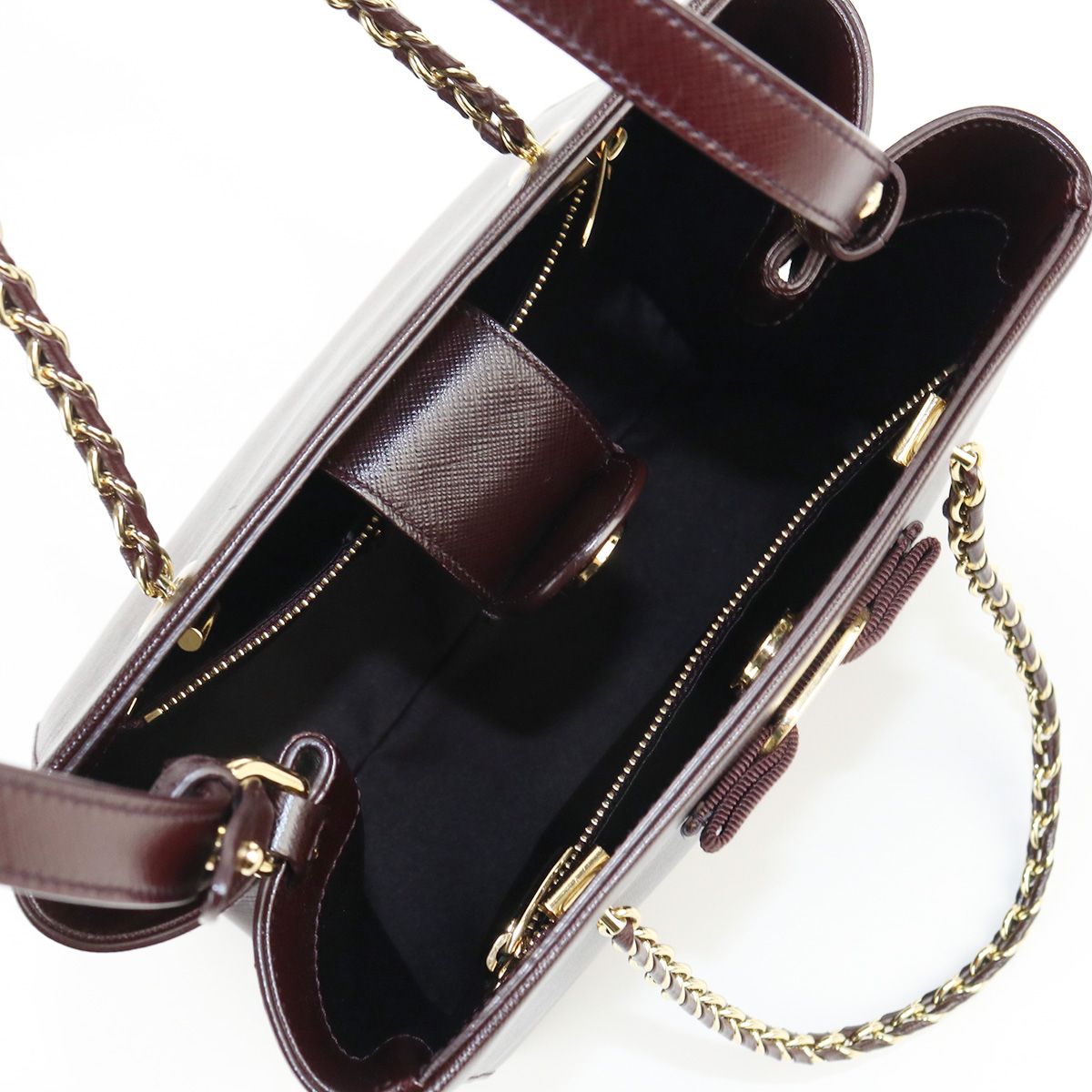 【極美品】フェラガモ トートバッグ　ヴァラ　チェーン　レザー　2way マゼンタ fujino-y-shop_fer-8111-2023298