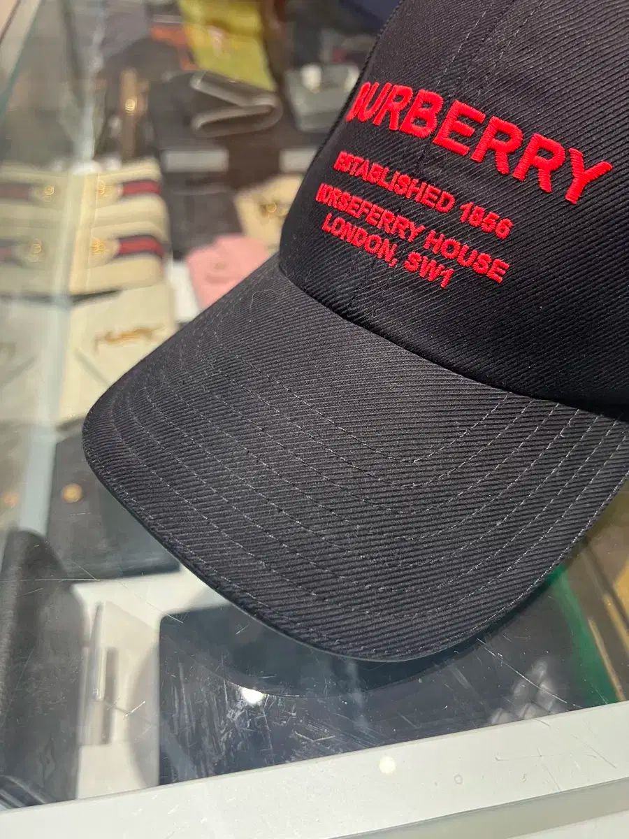 BURBERRY ベースボールキャップL ブラック ロゴ ギャバジン ベースボールキャップ (ブラック) - メンズ