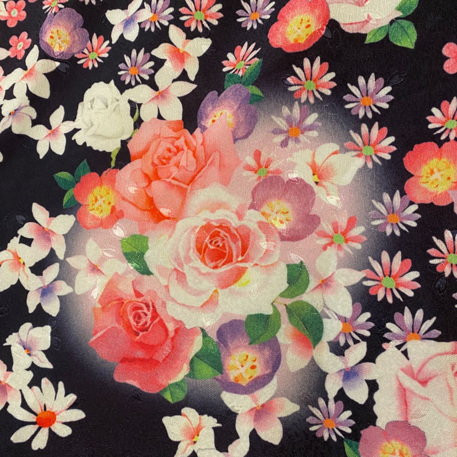 華やかな花柄の振袖 futx38 正絹 豪華 振袖 美品 黒色 9号 ガード加工 アゲハ蝶柄 九重×中