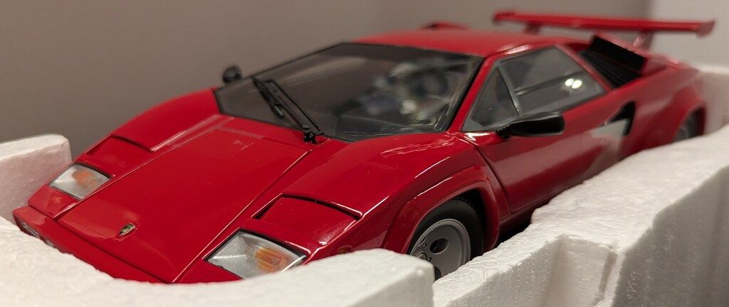 京商 1|18 LAMBORGHINI COUNTACH LP500S Red 08320B