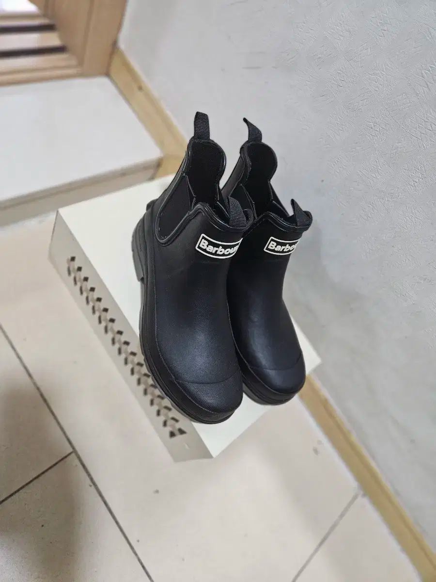Barbour バブアー 黒 レインブーツ uk8 サイズ