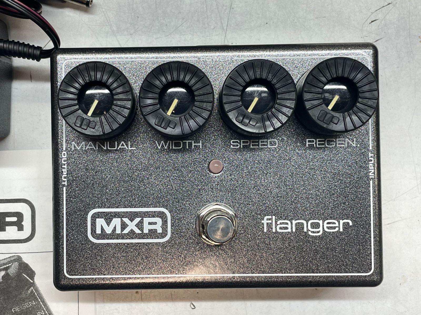MXR M117R FLANGER アダプター付き MXR® | FLANGER | M117R | モリダイラ楽器