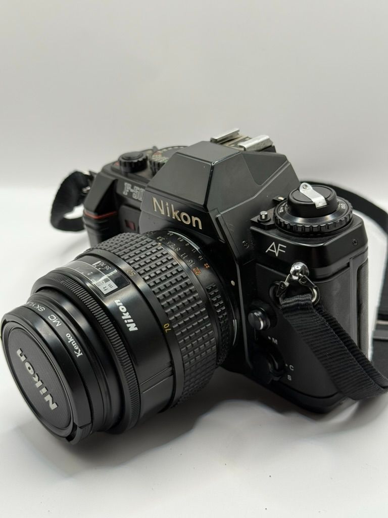 Nikon F-501（AF NIKKOR 35-70mm付属）