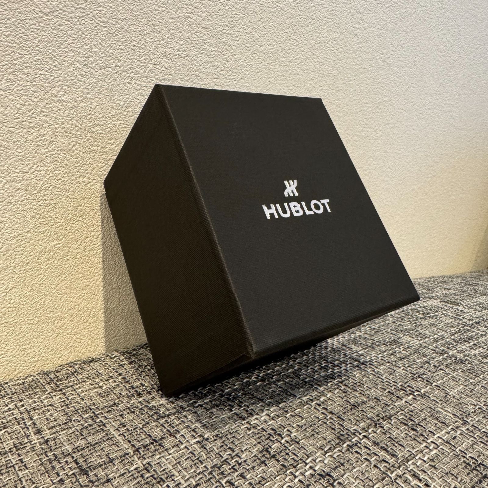 HUBLOT ウブロ　ウォッチケース　腕時計 HUBLOT ウブロ 時計ケース ウォッチケース 小物 ブラック 美品