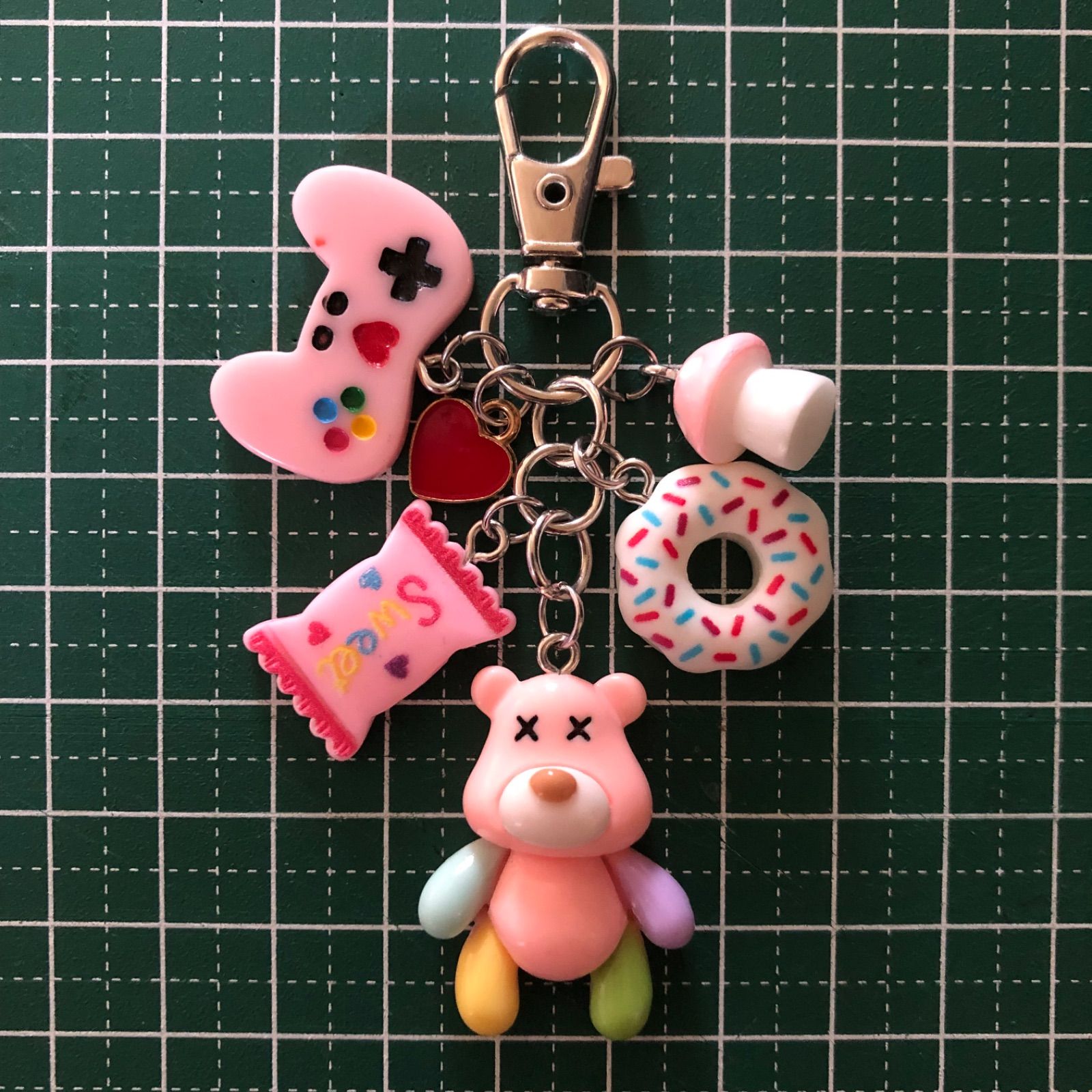 売り切れ御免！じゃらじゃらキーホルダー #4 カラフルベアー