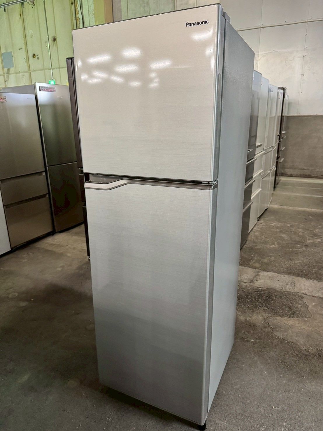 【美品】大阪送料無料★3か月保障付き★冷蔵庫★パナソニック★2ドア★2019年★NR-B250T-SS★SR-41 美品】大阪送料無料☆3か月保障付き☆冷蔵庫☆パナソニック☆2ドア