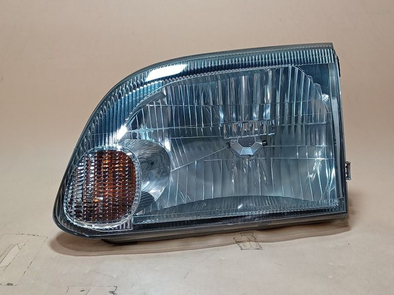 コーティング済 ハイエース KZH116G 左ヘッドランプ ヘッドライト ロングDX 10人 コイト 26-90 81150-26130 6P2