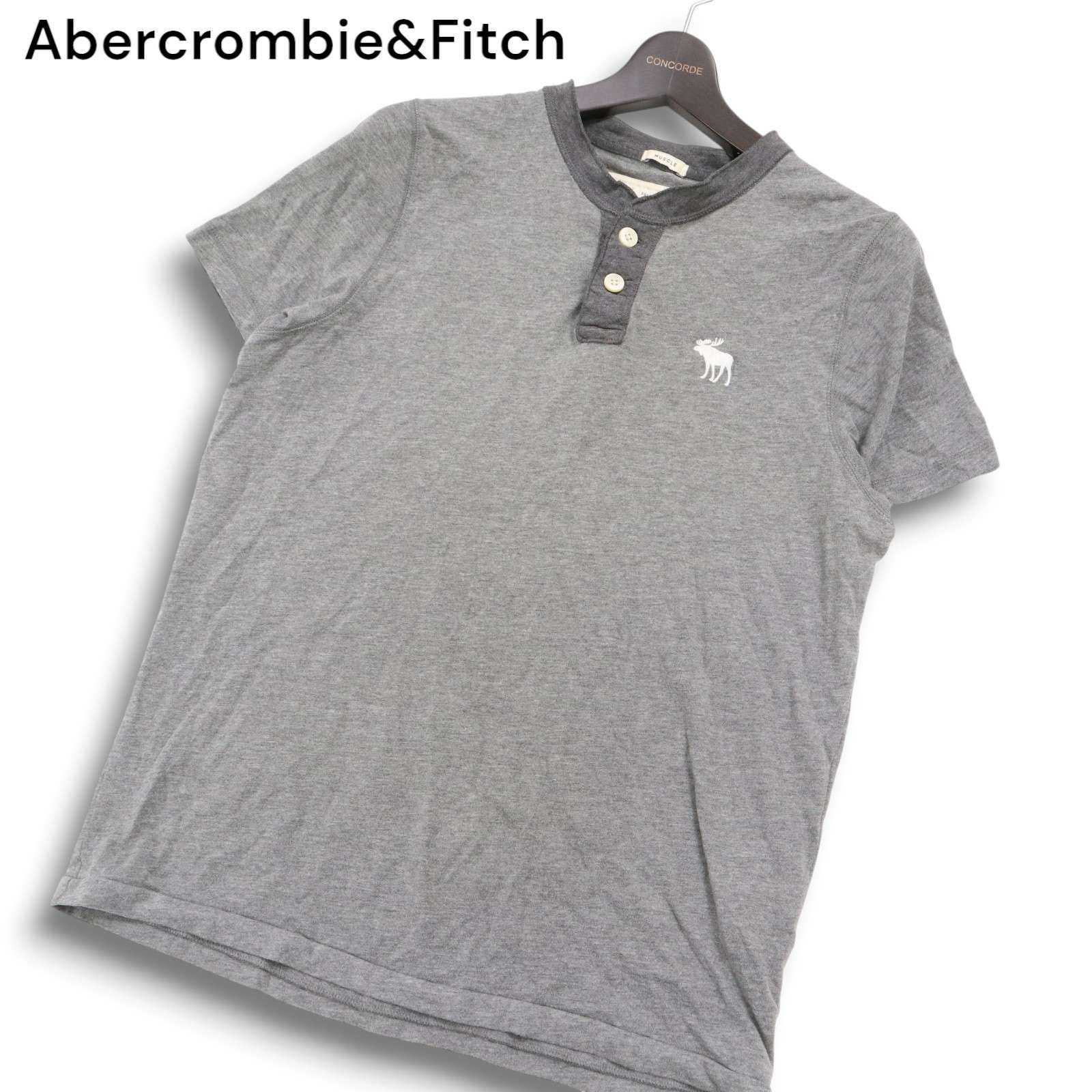 ERII様❤️アバクロンビー＆フィッチ 半袖tee♡デザインめちゃ可愛いです！ Abercrombie&Fitch アバクロンビー＆フィッチ 刺繍☆ 半袖