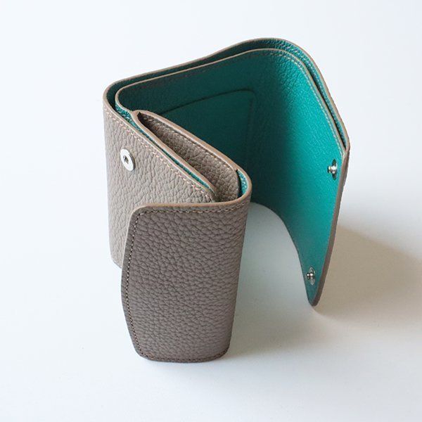 メゾンタクヤ 極上シュランクカーフ コンパクトウォレット ベージュ 三  