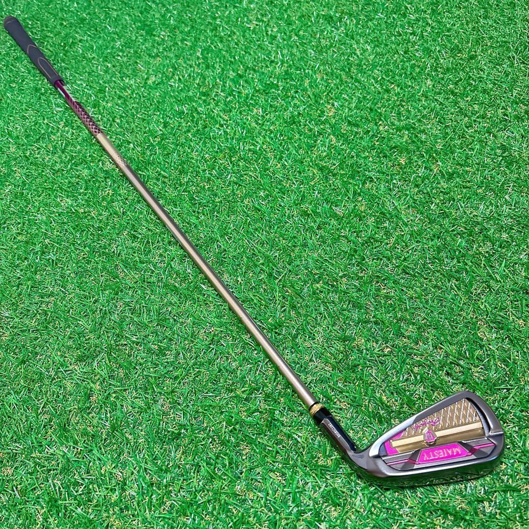 ほぼ新品　MAJESTY 2023 ロイヤル レディース 7番アイアン ほぼ新品 MAJESTY ROYAL2023 ロイヤル レディース 7番アイアン