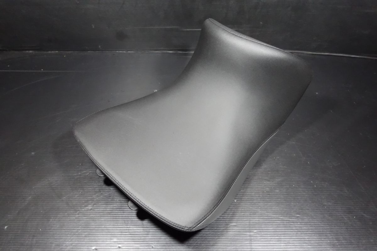 トロフィー シート トライアンフ 純正 オプション TRIUMPH TROPHY 1215 1200 #R20250203