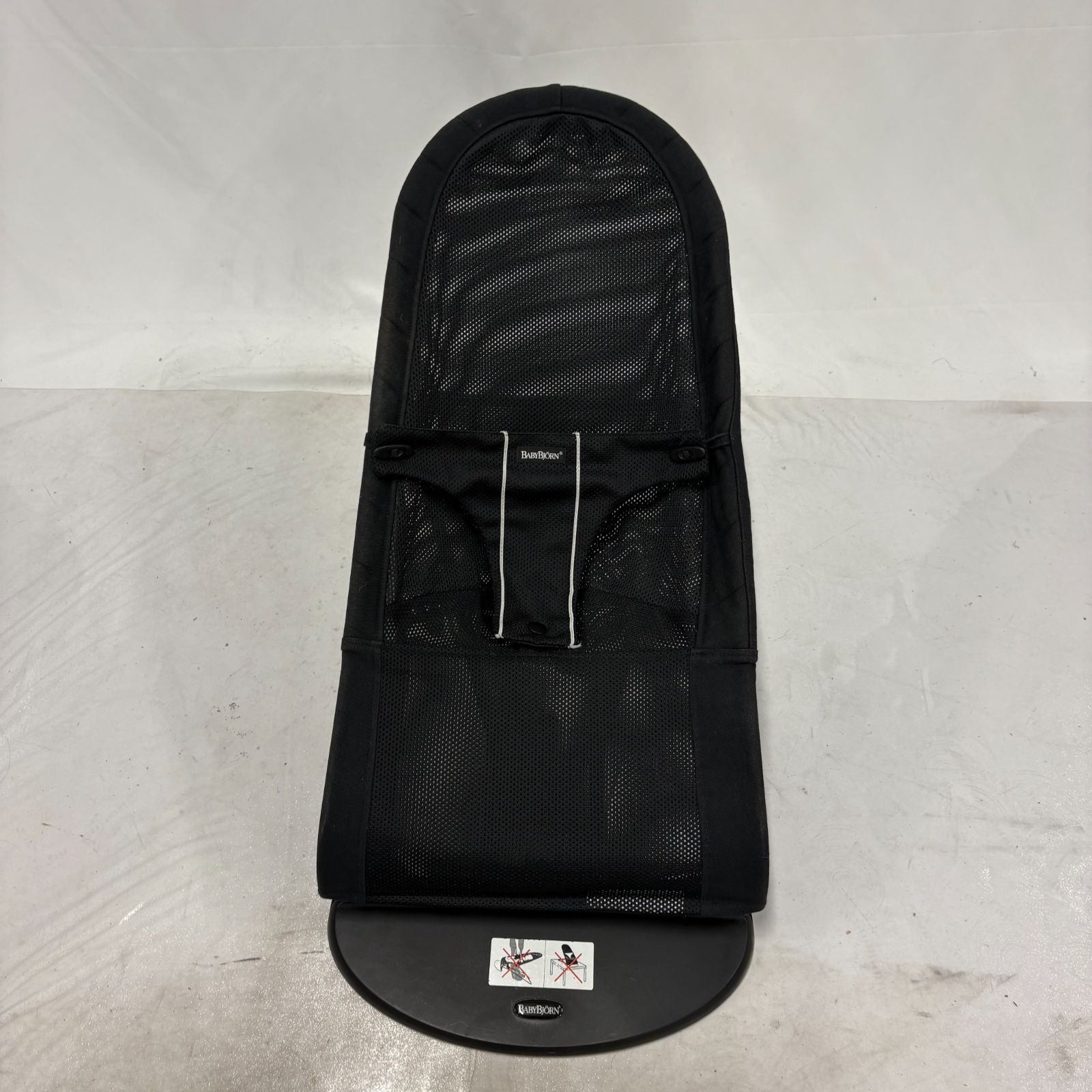 美品 BABYBJÖRN バウンサー メッシュ 黒・ベージュ ベビービョルン 