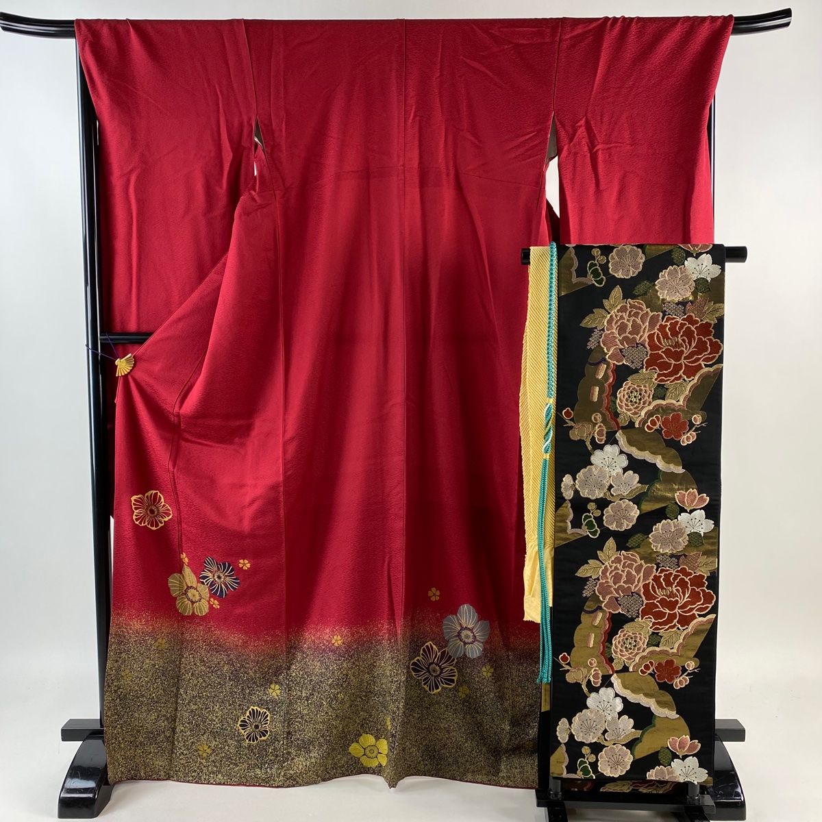 直送商品 蝶 牡丹 袷 L 裄丈68.5cm 身丈164cm 振袖 金彩 【中古】 秀品 ...