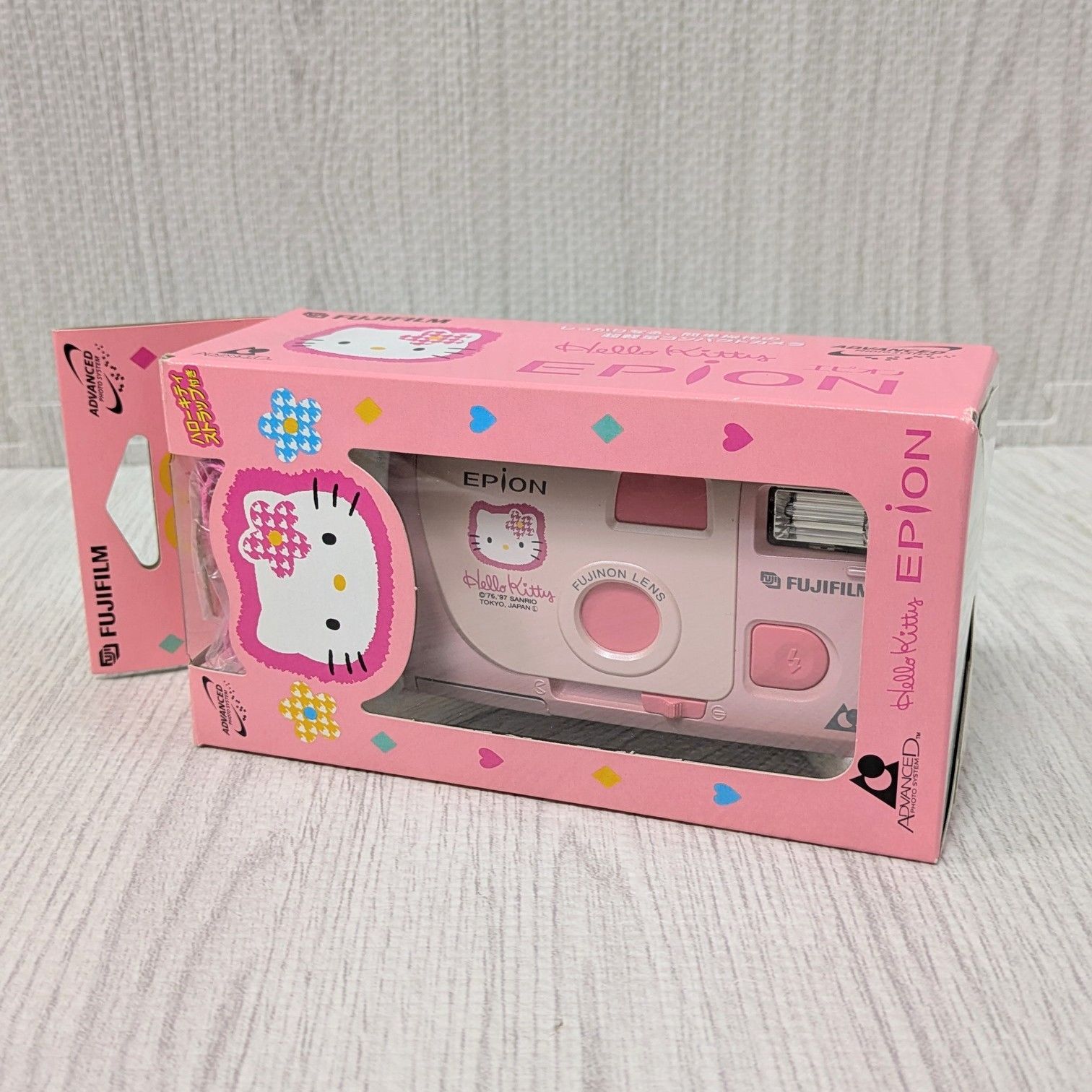 ハローキティ フィルムカメラ 富士フィルム EPION HelloKitty エピオン WWW_OLIVIERBERNSTEIN_COM