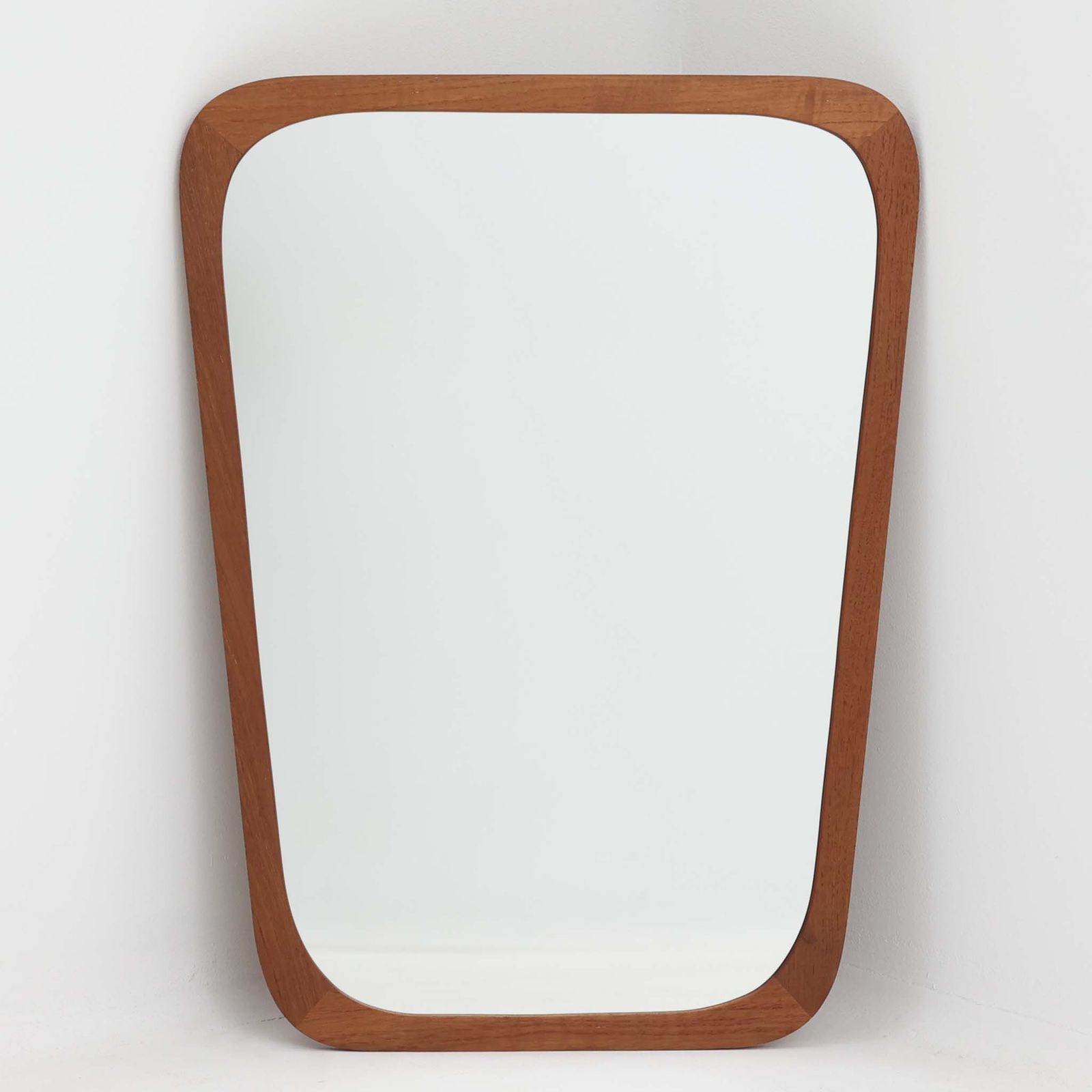 Aarhus Glasimport og Glassliberi 壁掛け 立掛けミラー チーク 高さ59cm デンマーク製 DK18673