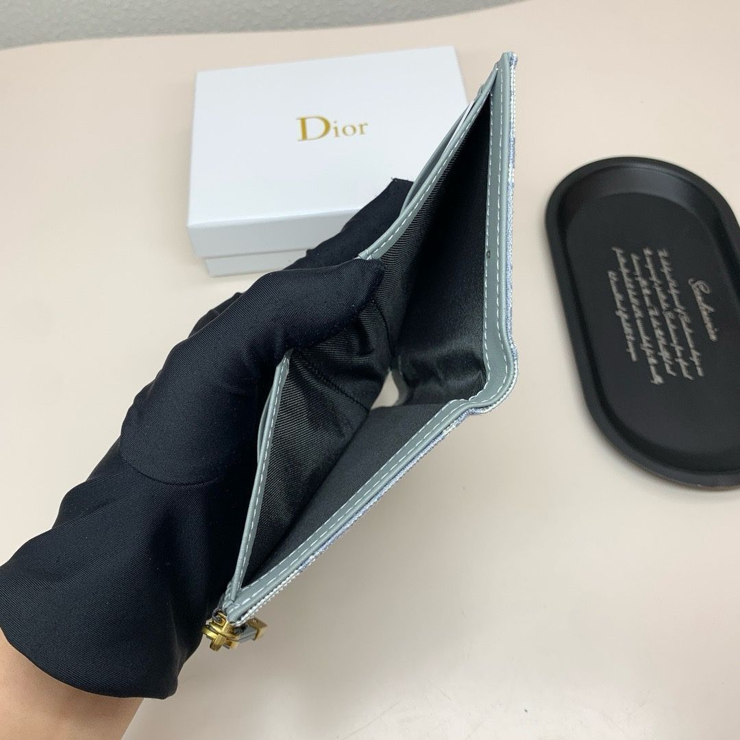 【エレガントで実用的なデザイン♪】DIOR カードケース 上品でオシャレ♡】Dior☆カードホルダー (Dior/カードケース