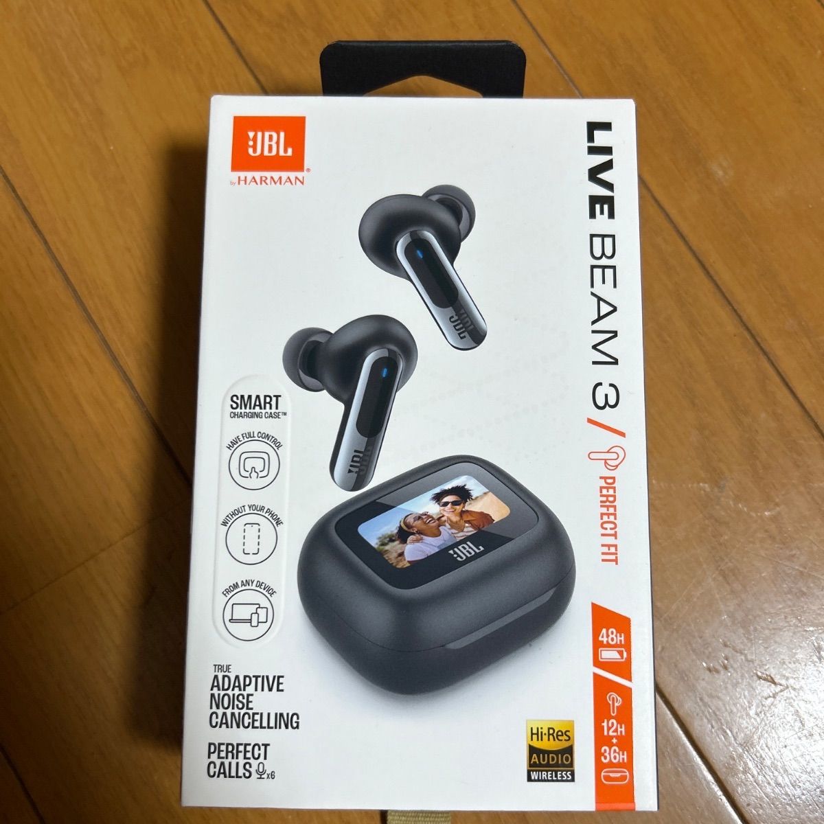 JBL LIVE BEAM 3 ワイヤレスイヤホン スマート充電ケース|LDAC対応ハイレゾ|マルチポイント|ハイブリッド ノイズキャンセリング|IP55防水|ワイヤレス充電対応|ブラック|JBLLIVEBEAM3BLK