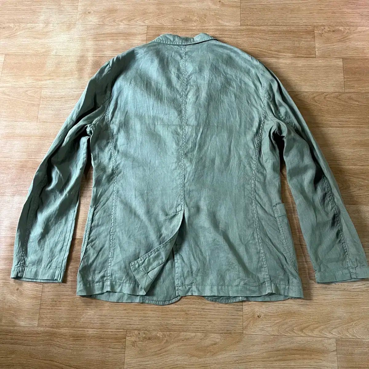 ジャケット