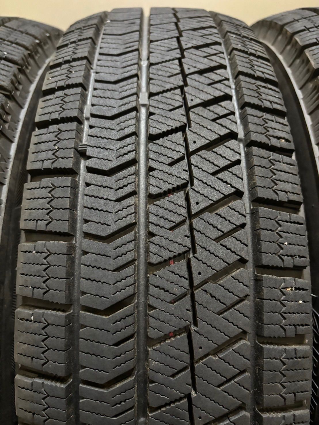 12　ブリジストン　ブリザック　VRX　175/70R14　2014年製　4本セット　売切り