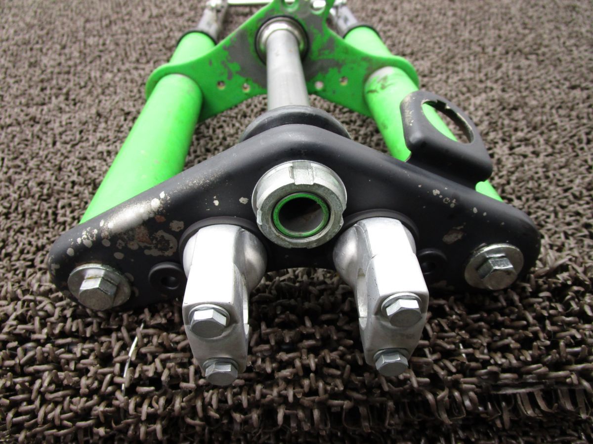 シャリー70 フロントフォーク トップブリッジ ステムCF50 CHALY